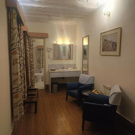 กรณี ภาวัน พาเลซ เฮอริเทจ Hotel ไบคาเนอร์ ภายนอก รูปภาพ