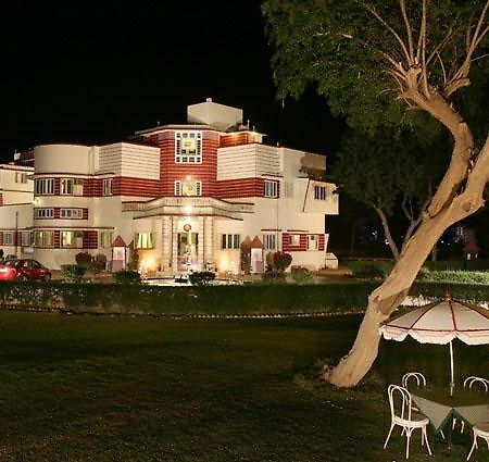 กรณี ภาวัน พาเลซ เฮอริเทจ Hotel ไบคาเนอร์ ภายนอก รูปภาพ