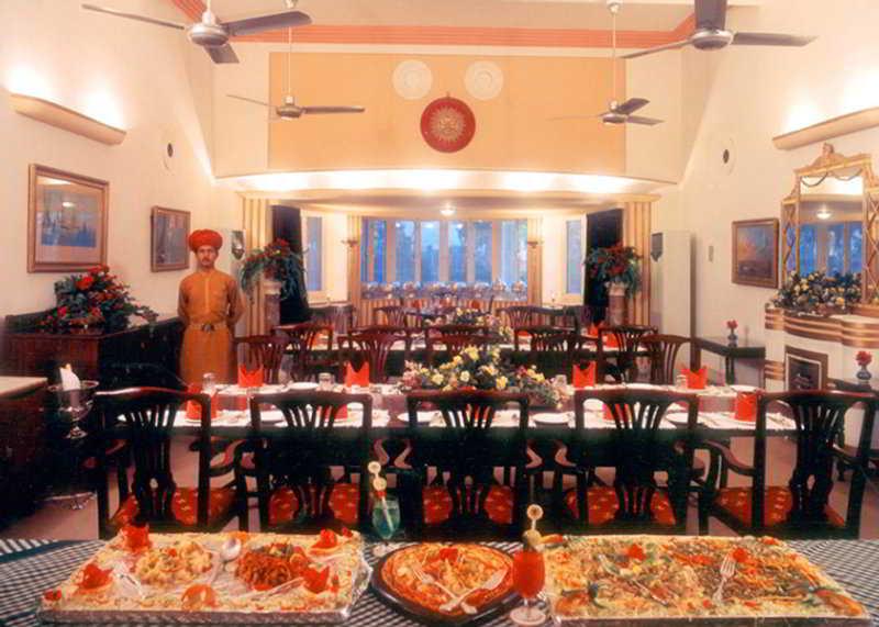กรณี ภาวัน พาเลซ เฮอริเทจ Hotel ไบคาเนอร์ ร้านอาหาร รูปภาพ